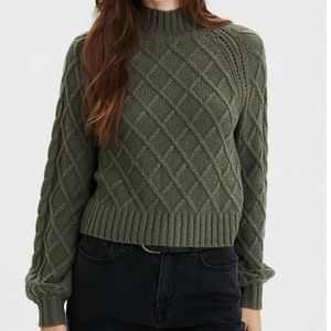 American Eagle Women Green Cable Knit Mock Neck Pullover Sweater